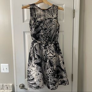 Women’s Black & White Cocktail Dress - Size 6
